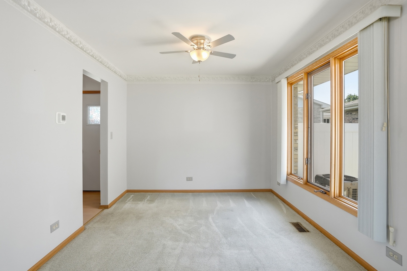 14804 Le Claire Avenue Property Photo 6