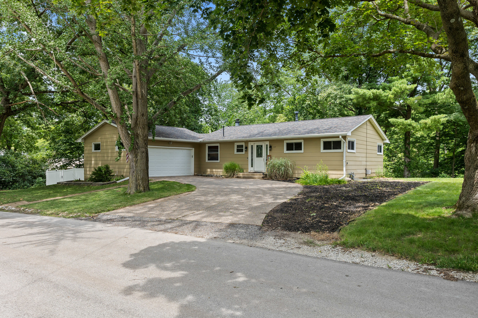 113 31st Avenue Property Photo 1