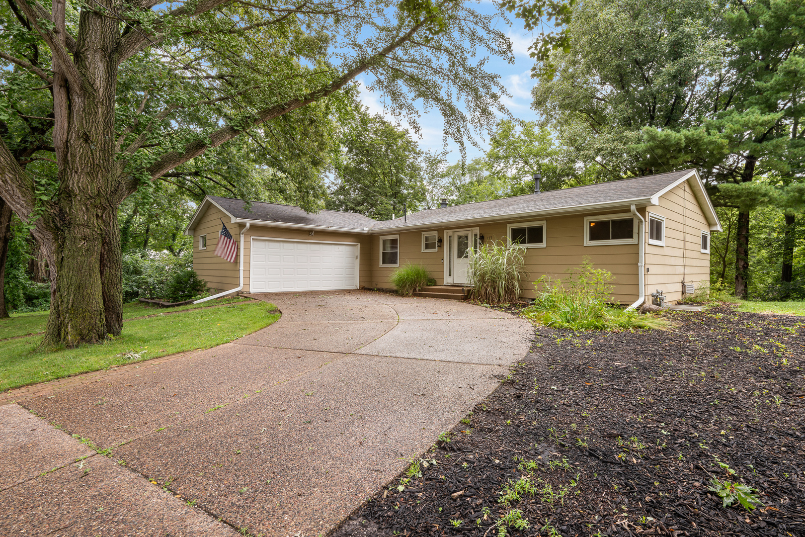113 31st Avenue Property Photo 2