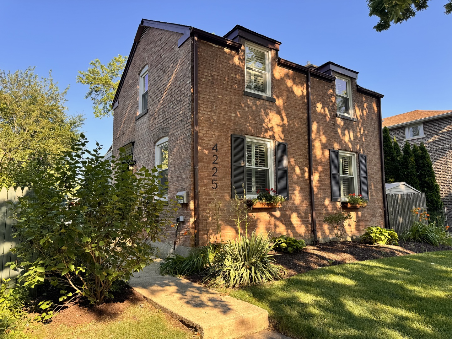 4225 Anna Avenue Property Photo 1