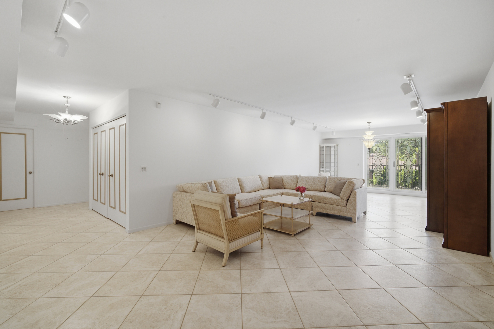 1534 Mcdaniels Avenue 3e Property Photo 15