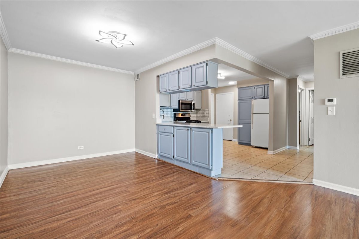 5300 Carriageway Drive 207 Property Photo 15