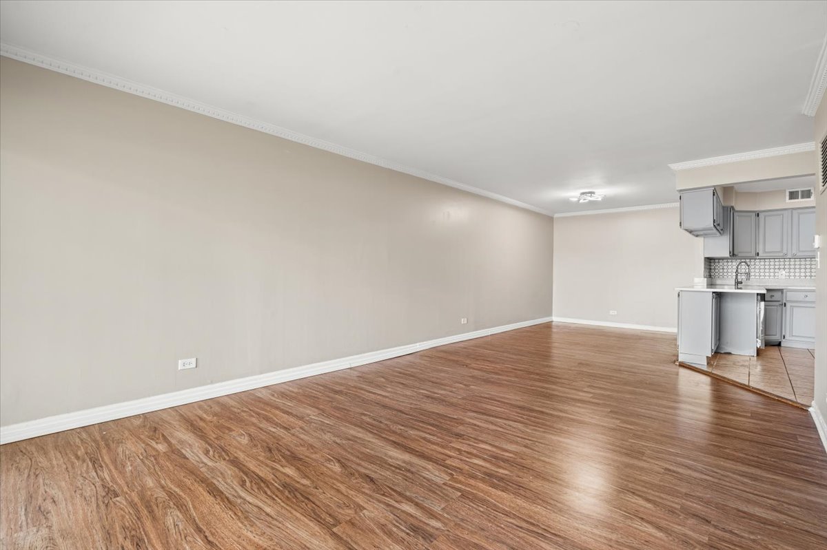 5300 Carriageway Drive 207 Property Photo 20