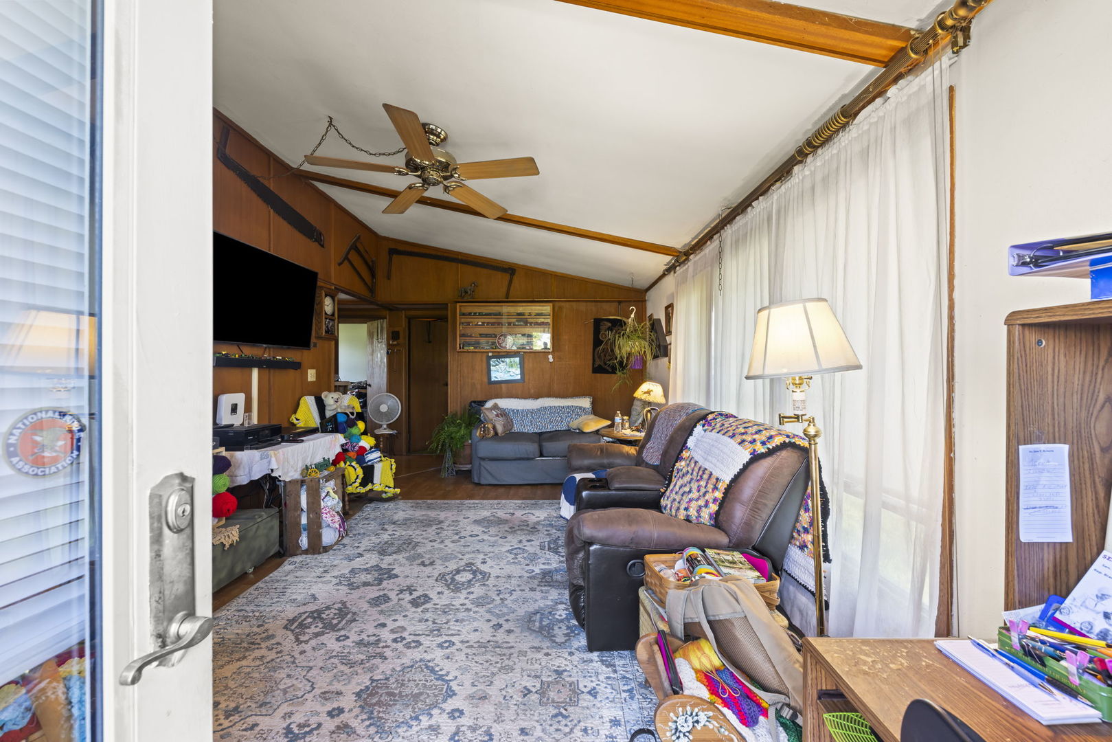 17629 Harter Road Property Photo 4