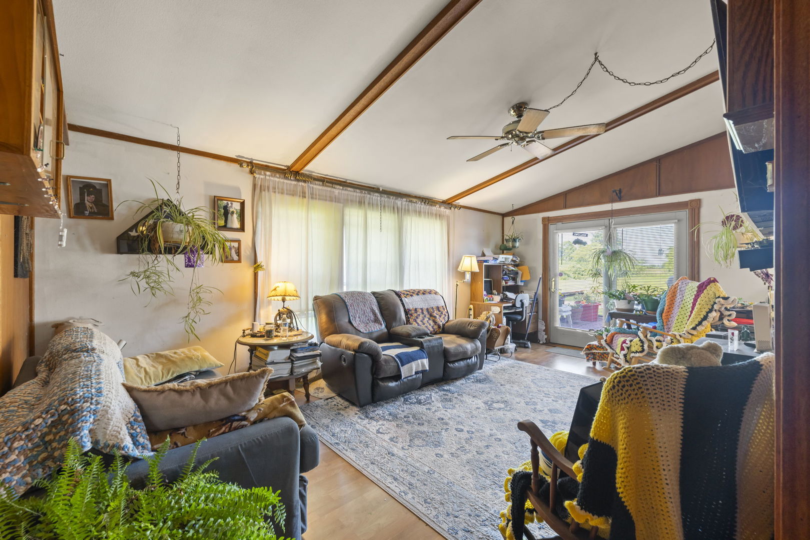 17629 Harter Road Property Photo 8