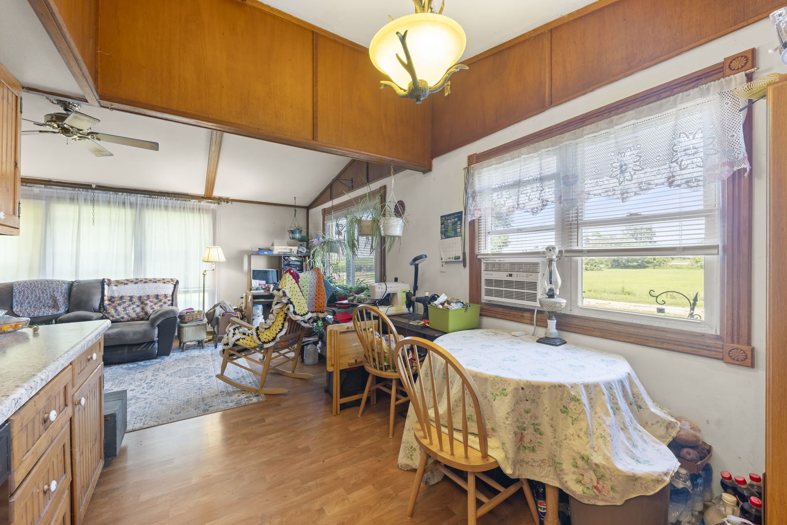 17629 Harter Road Property Photo 10