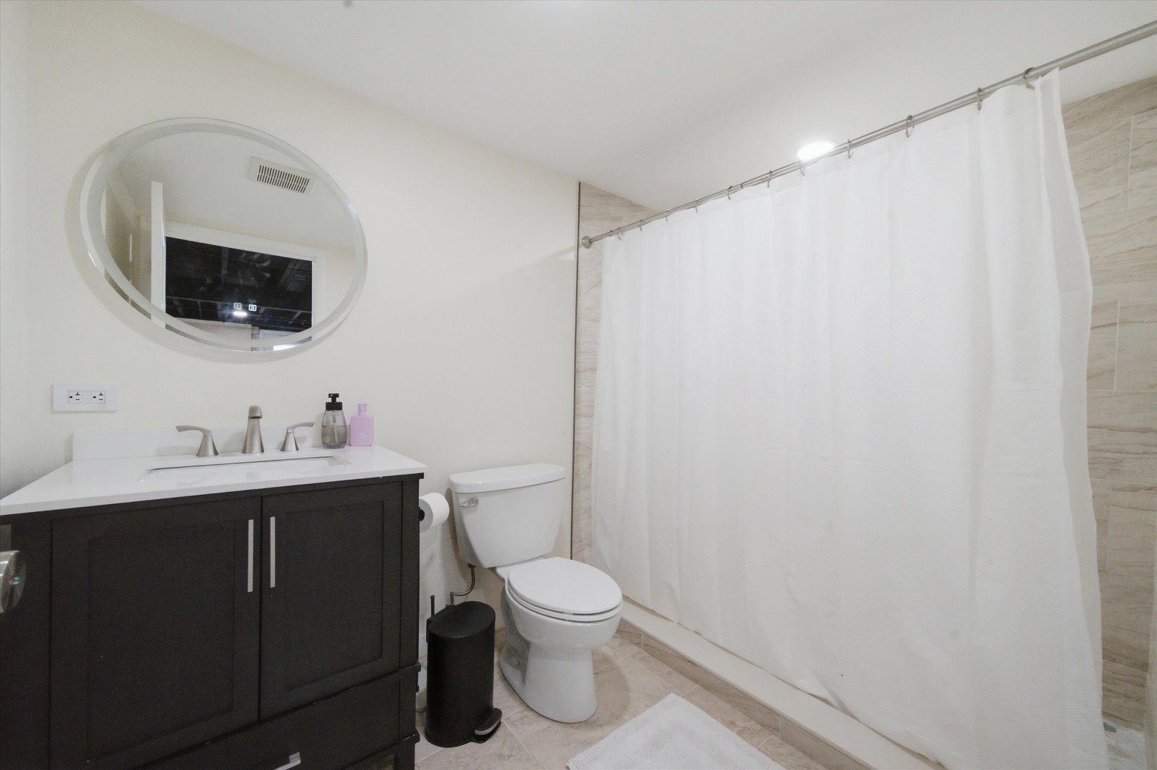 12697943 Property Photo 14
