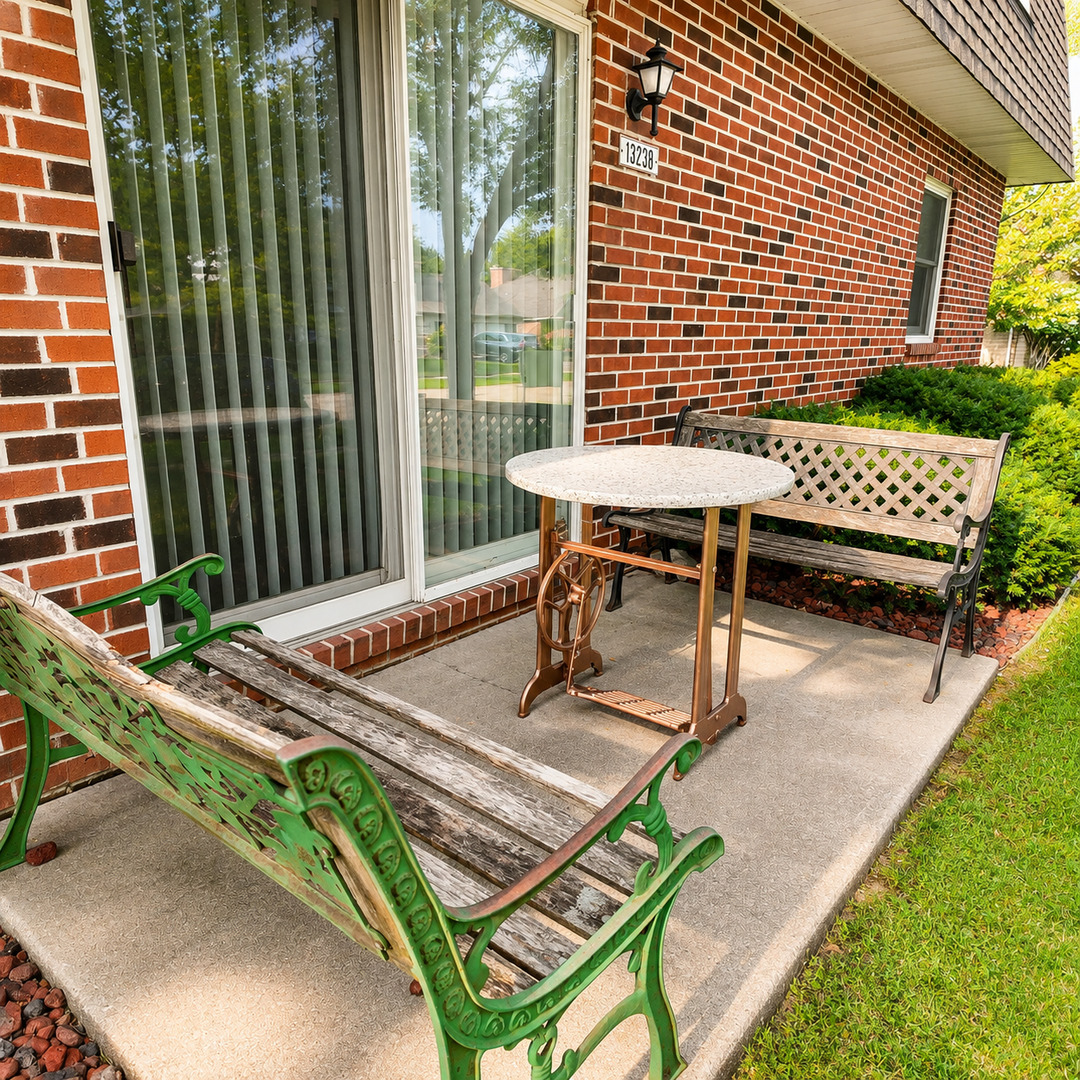 1323 Buell Avenue B Property Photo 13