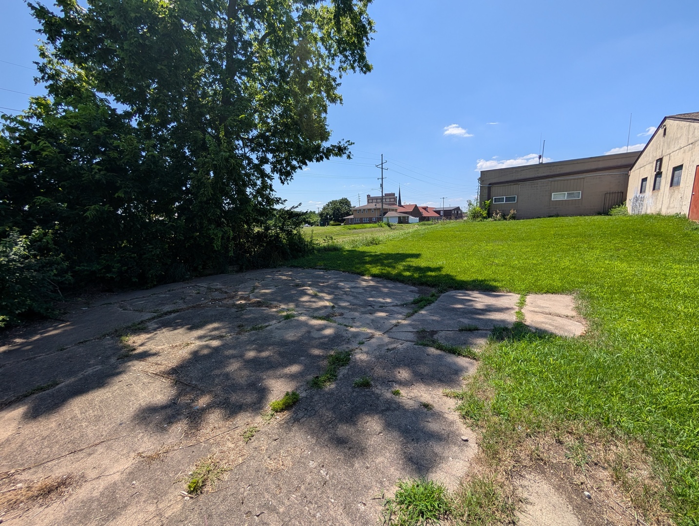 231 Lincoln Street Property Photo 12