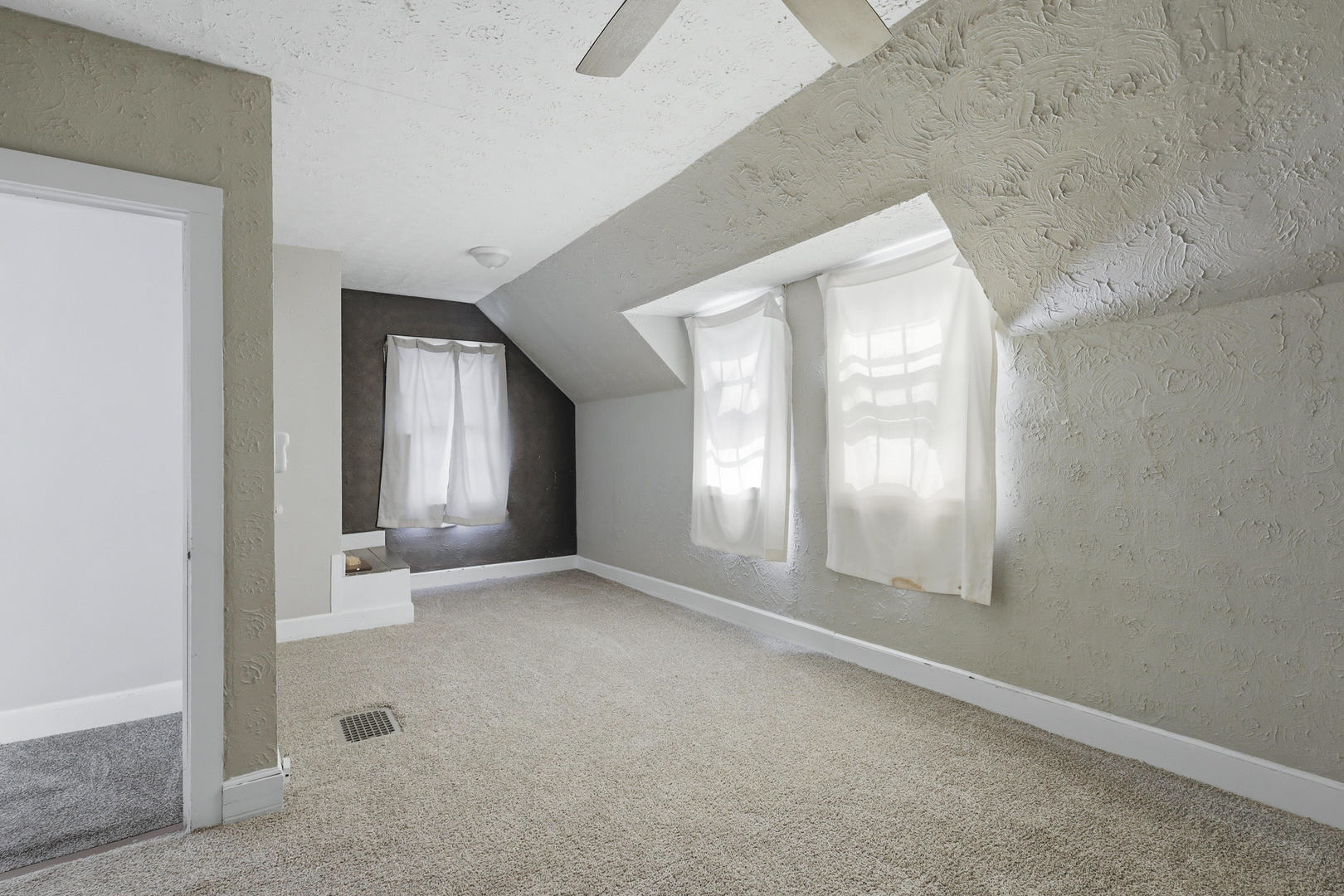134 S Hazelwood Avenue Property Photo 16