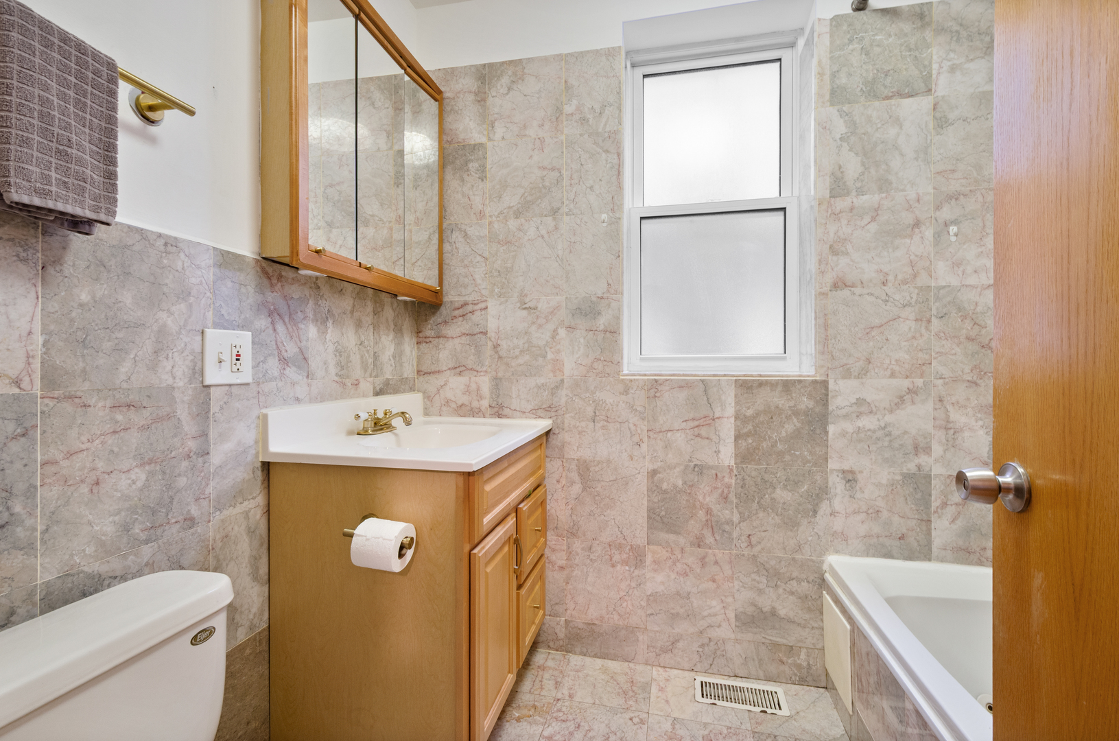 4910 N Spaulding Avenue 1e Property Photo 12