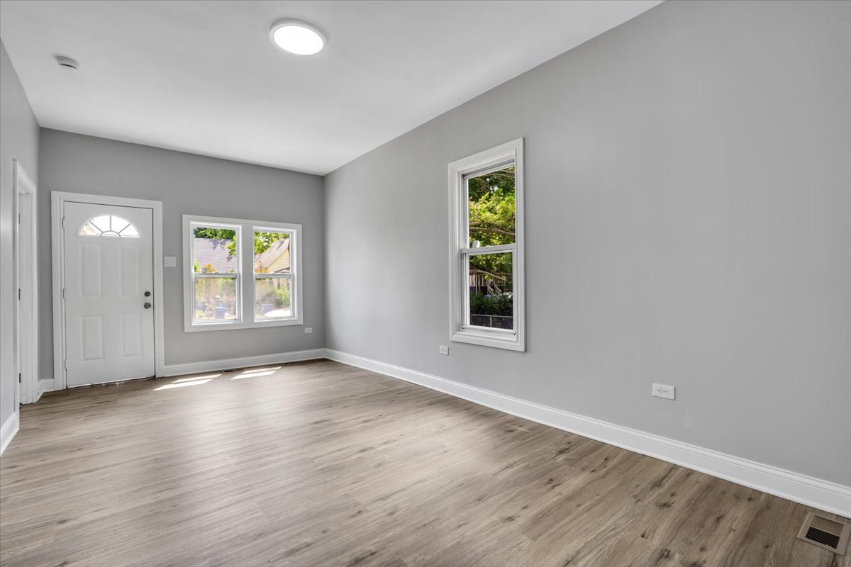 1428 Victoria Avenue Property Photo 4