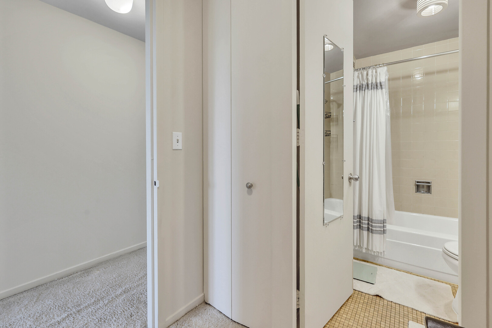 2901 S Michigan Avenue 403 Property Photo 10