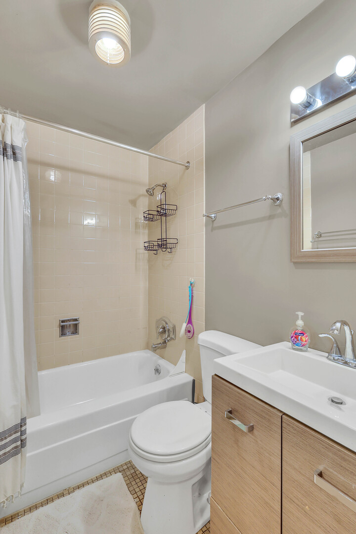 2901 S Michigan Avenue 403 Property Photo 11