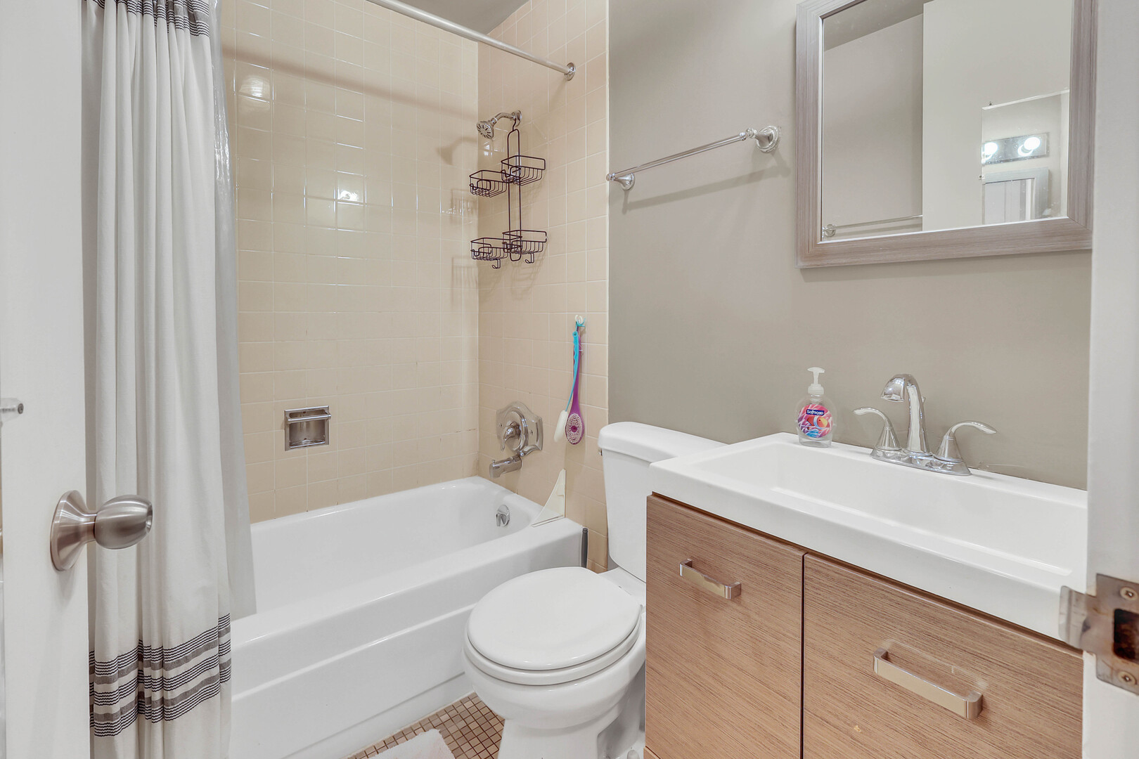 2901 S Michigan Avenue 403 Property Photo 12