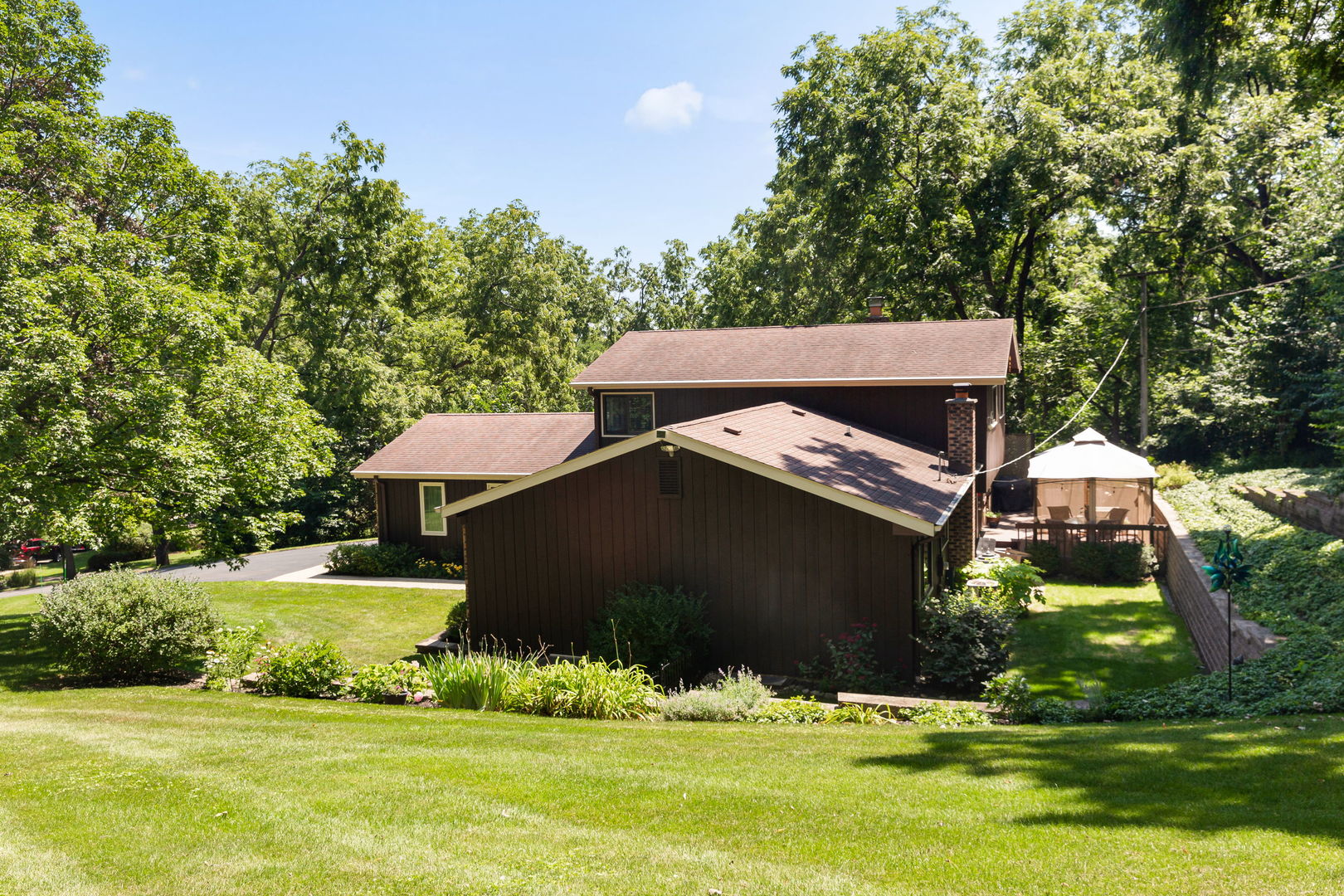 1124 Crane Drive Property Photo 26