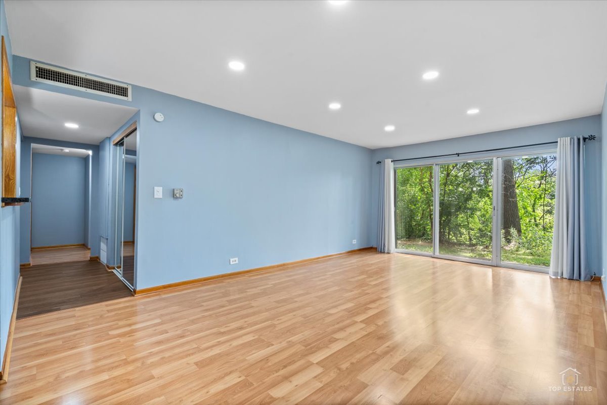 5101 Carriageway Drive 109 Property Photo 19