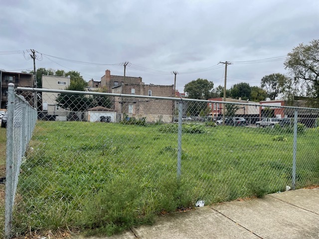 1102-1108 S Albany Avenue Property Photo 1