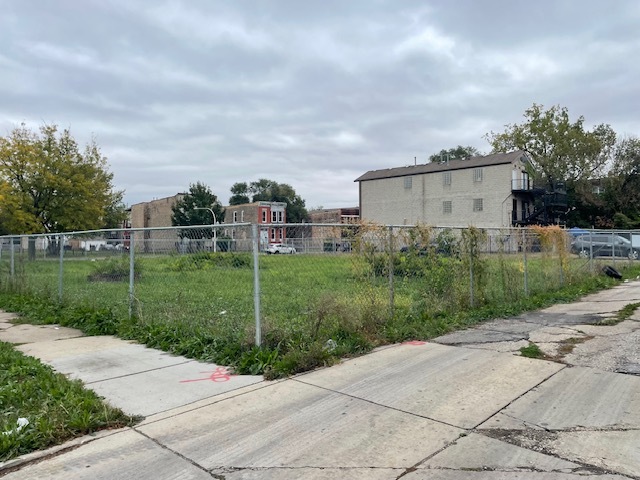 1102-1108 S Albany Avenue Property Photo 5