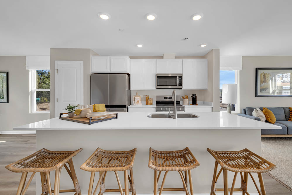 1279 Foxglove Drive Property Photo 6