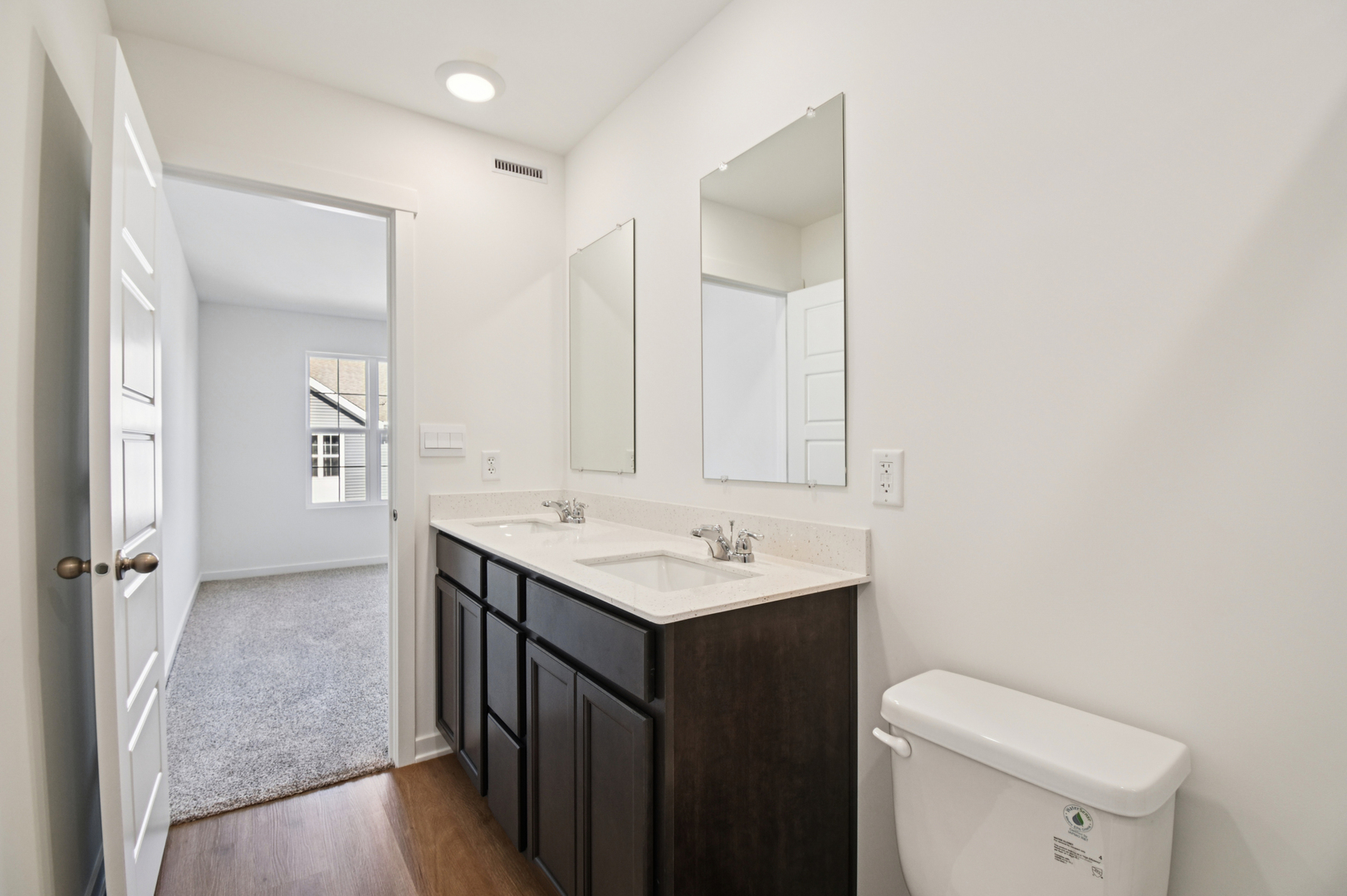 1279 Foxglove Drive Property Photo 27