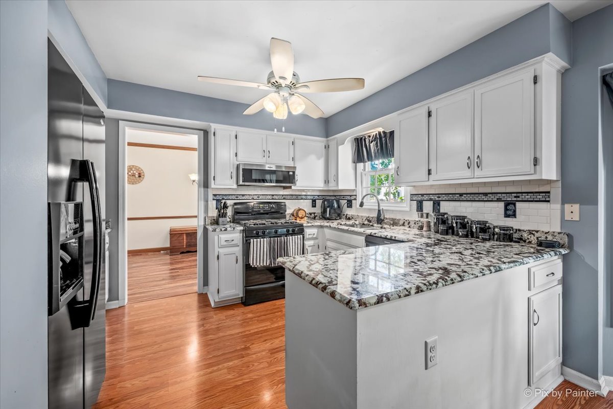 2639 Berkshire Drive Property Photo 6