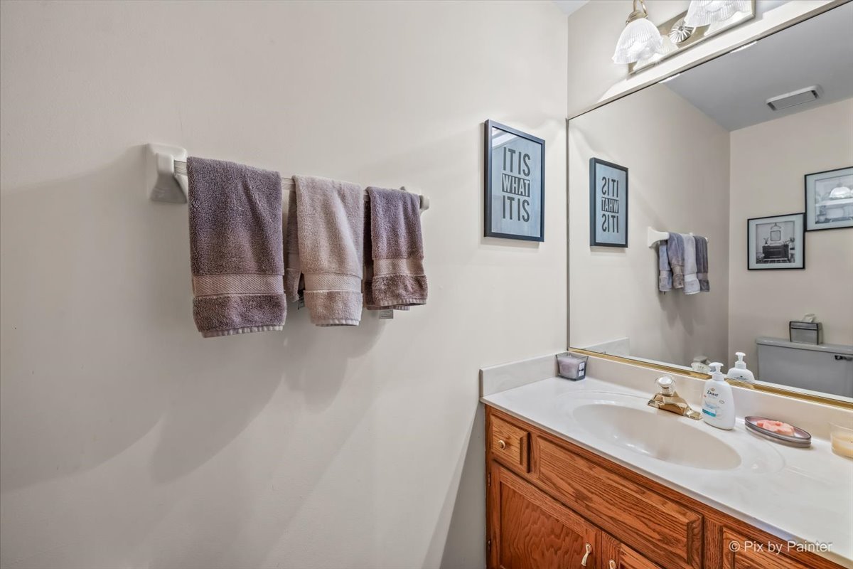 2639 Berkshire Drive Property Photo 17