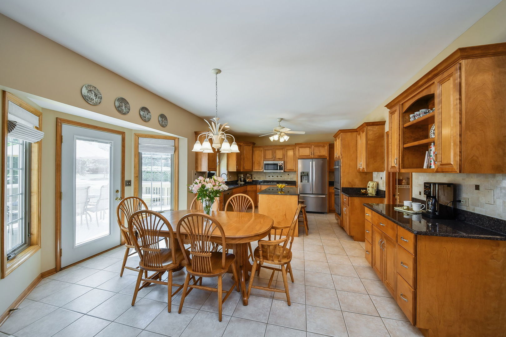 3940 Highknob Circle Property Photo 6