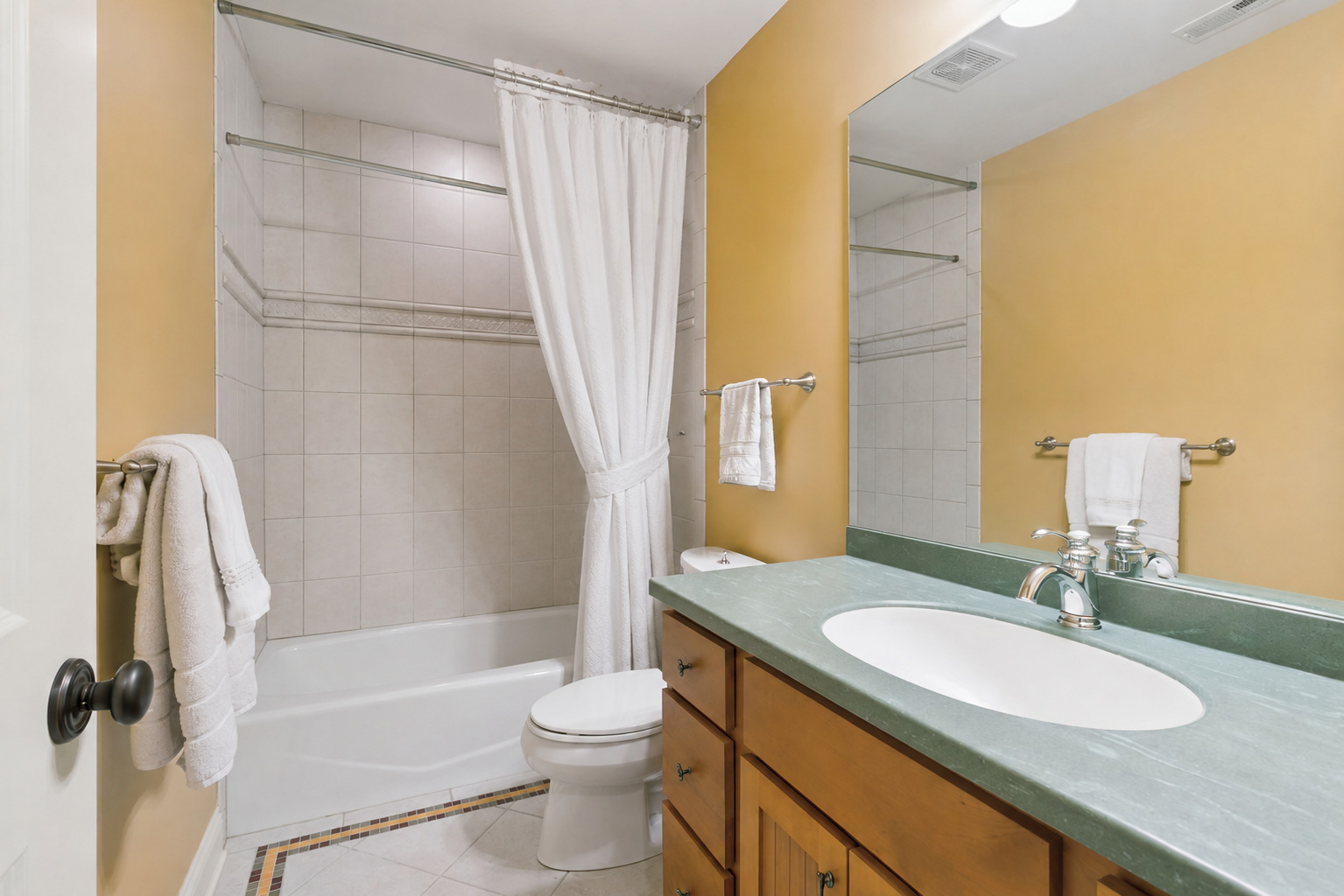 901 Kenton Road Property Photo 23