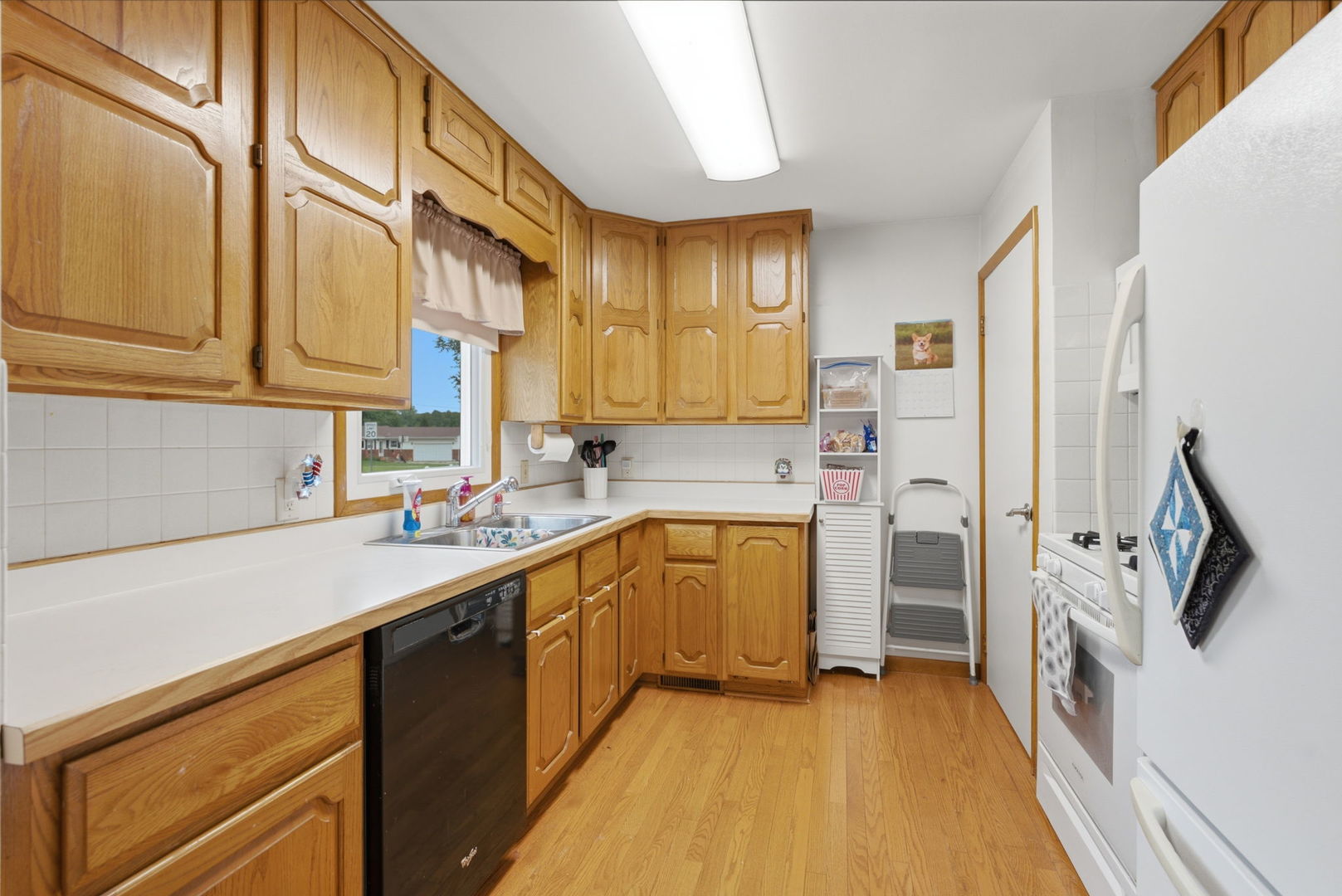 414 W 19th Avenue Property Photo 15
