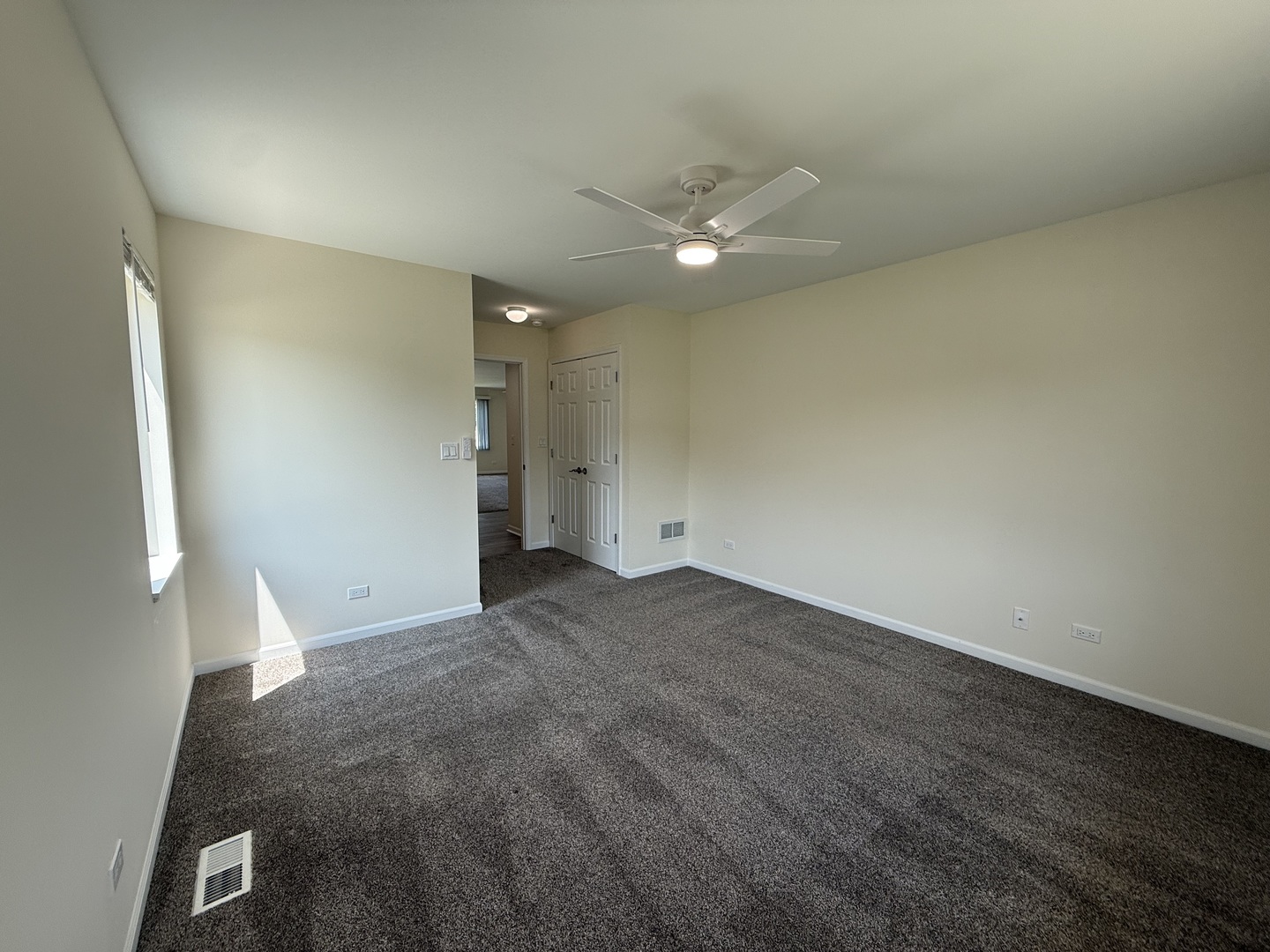 924 Bergera Street Property Photo 14