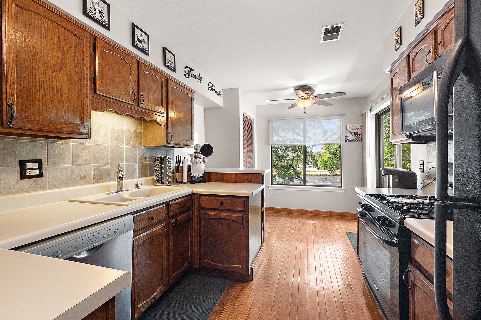 12698145 Property Photo 5