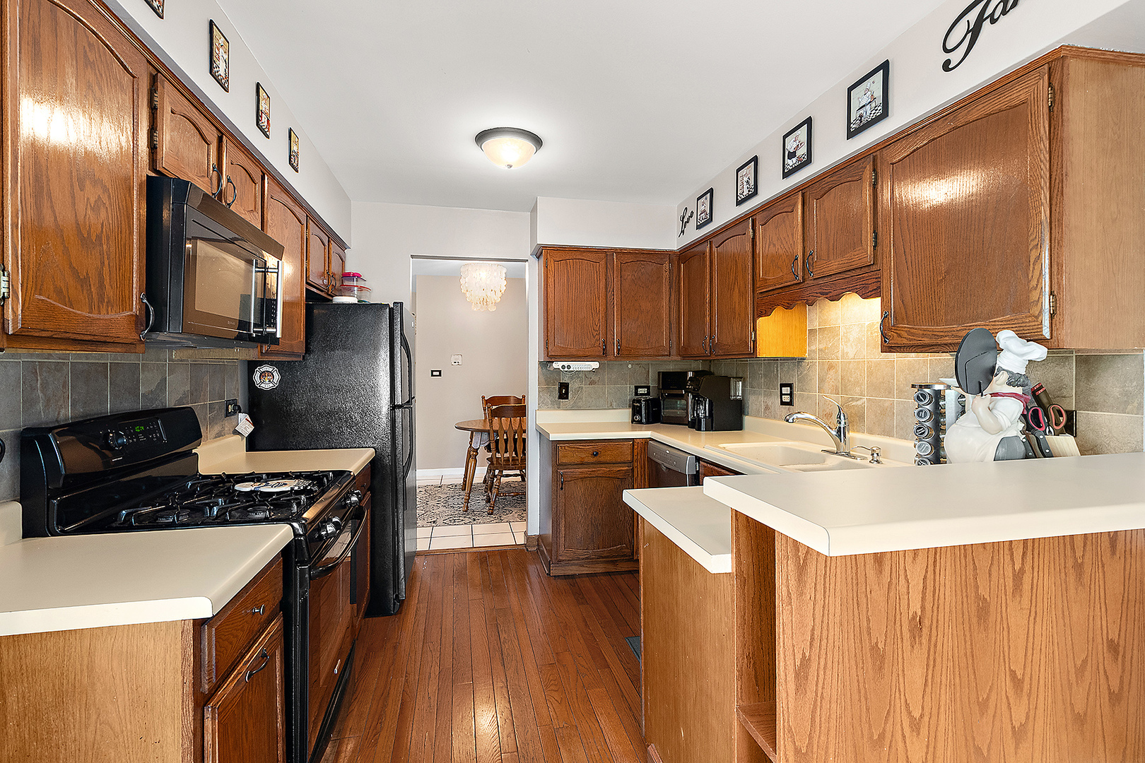 12698145 Property Photo 7