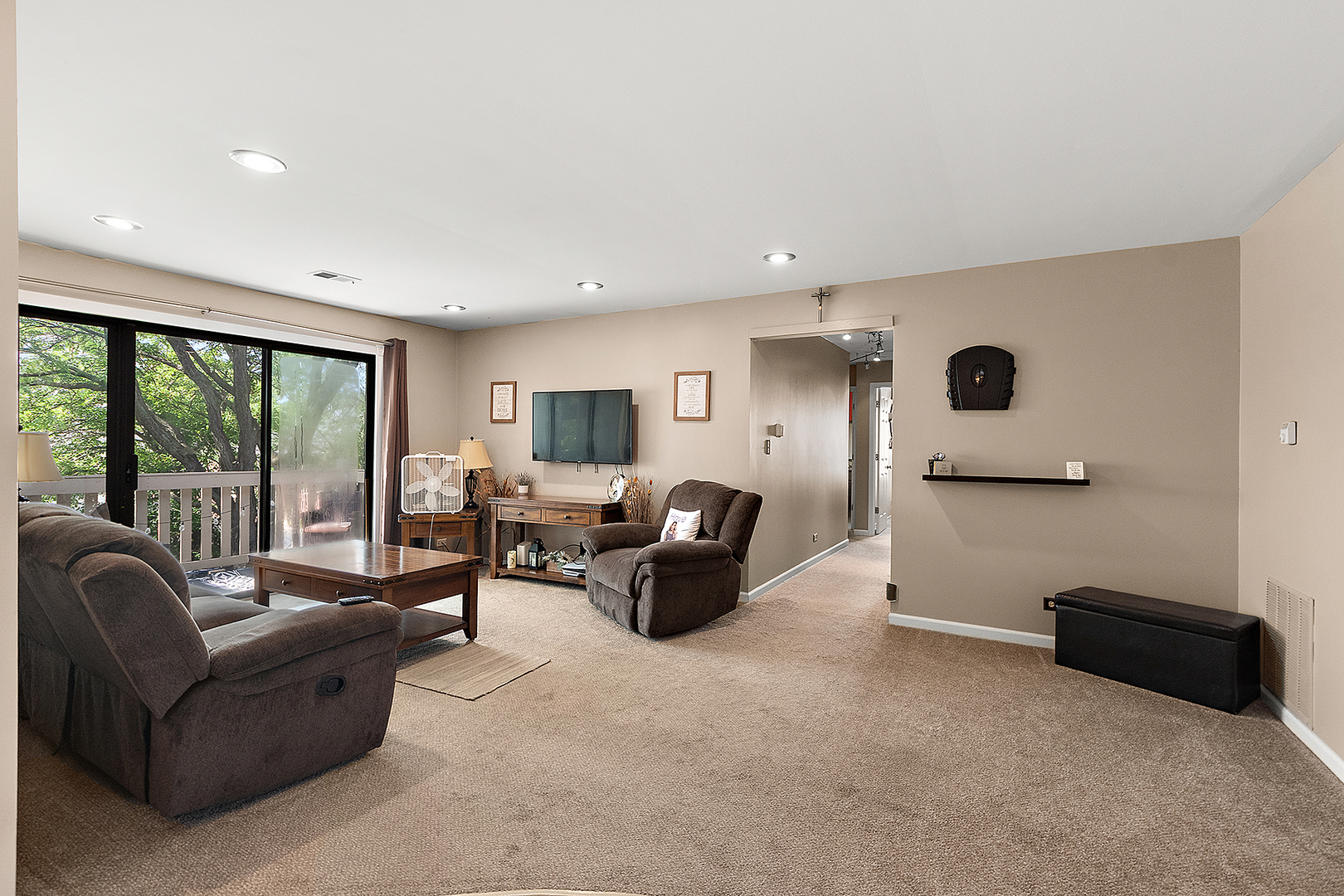 12698145 Property Photo 10