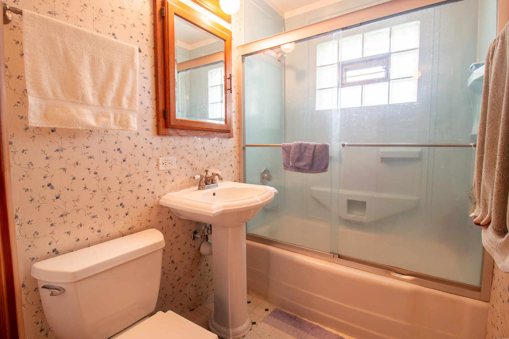 18538 Oak Avenue Property Photo 12
