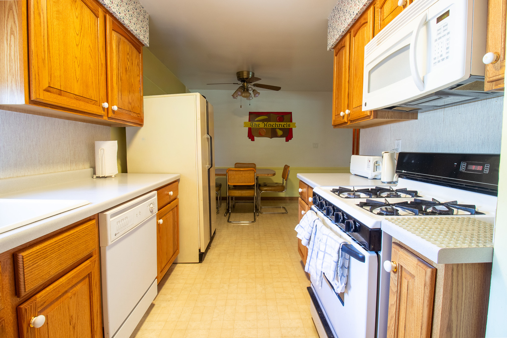 18538 Oak Avenue Property Photo 20