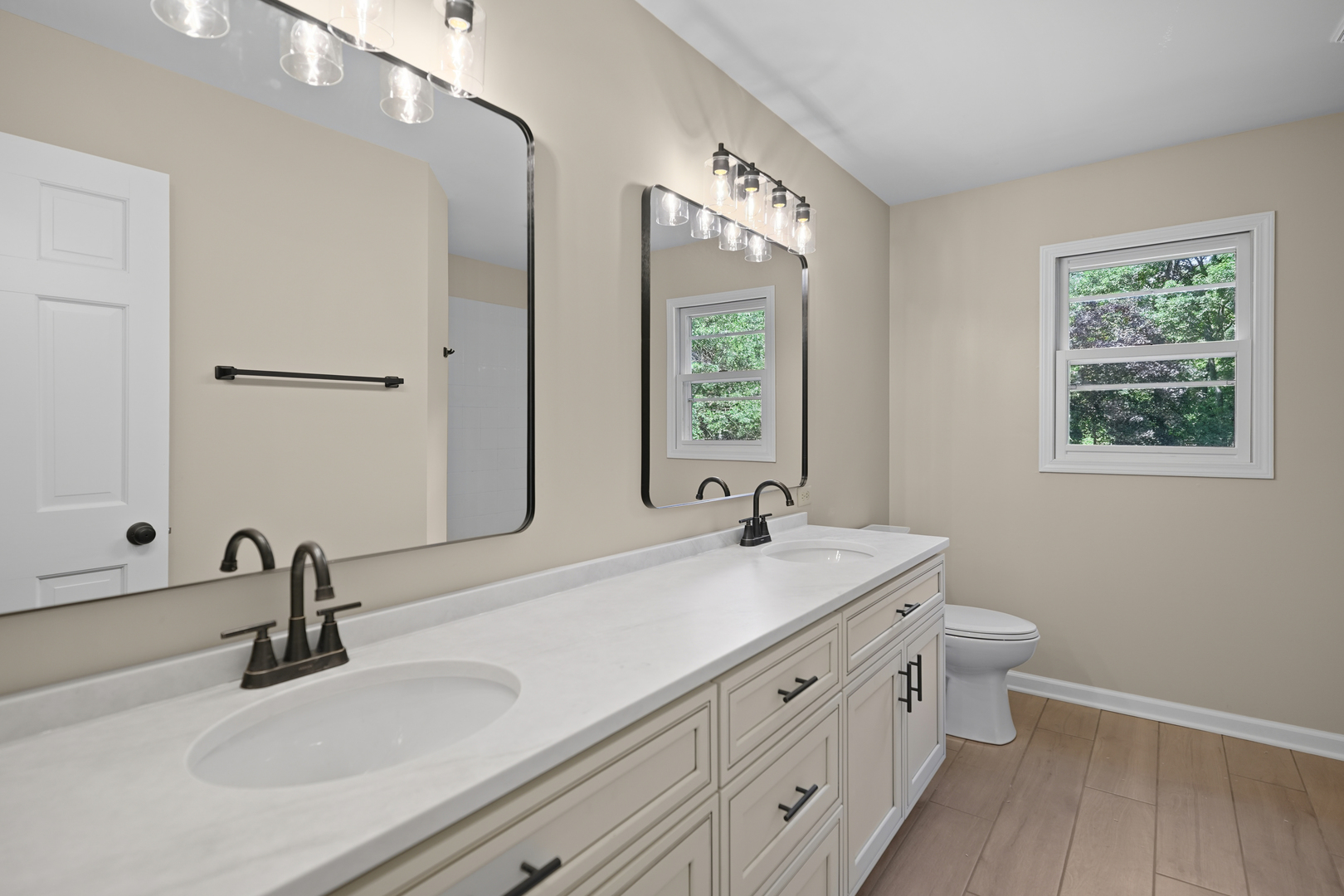 10414 Country Lane Property Photo 9
