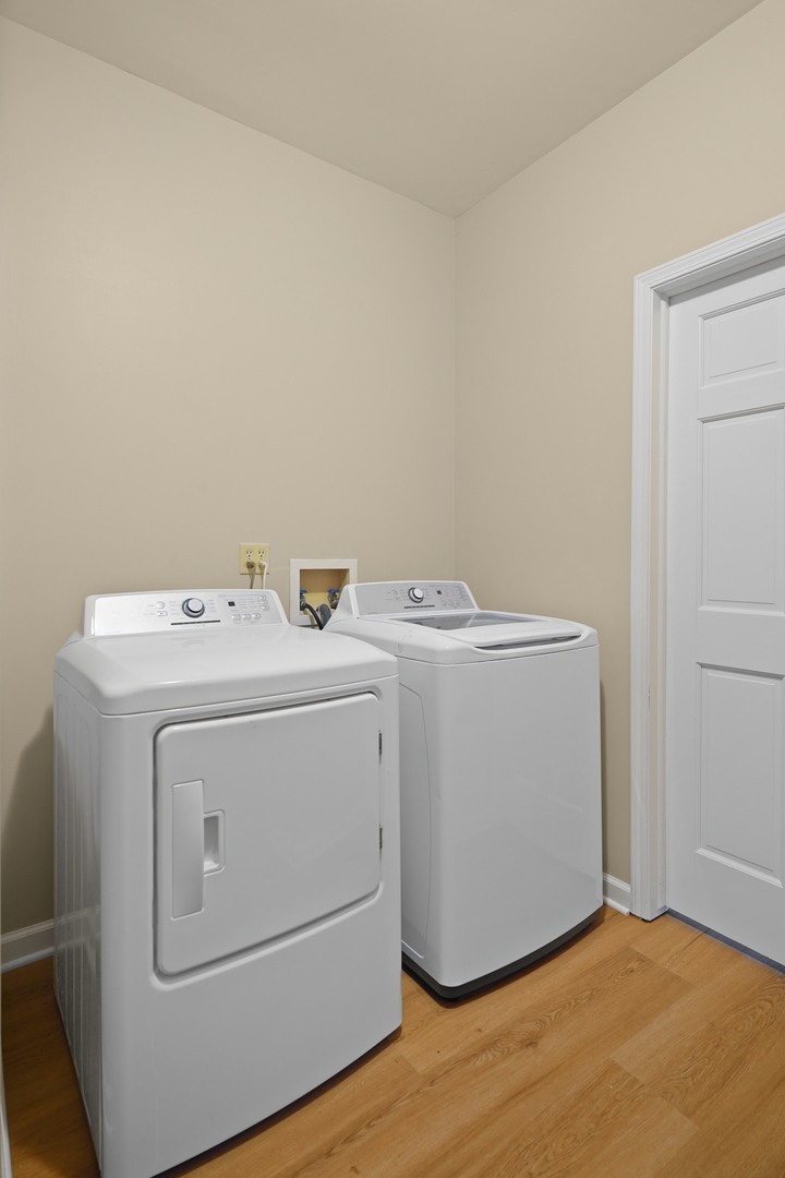 10414 Country Lane Property Photo 18