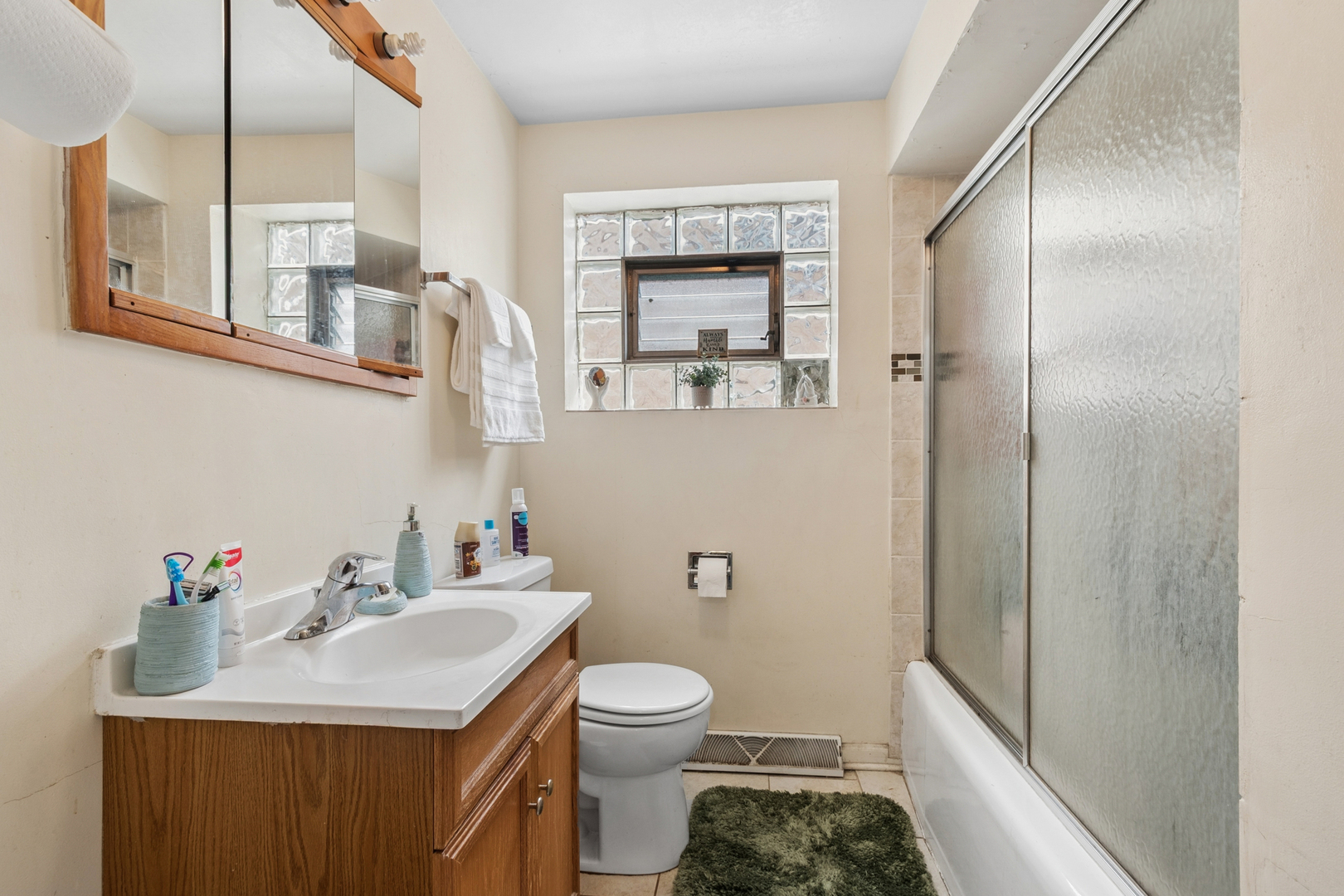 9206 Bennett Avenue Property Photo 7