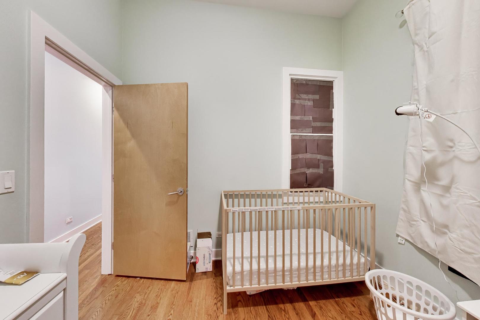 2342 W North Avenue 401 Property Photo 17