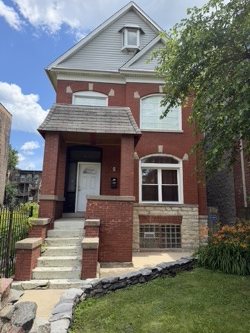 6619 S Ellis Avenue Property Photo 1