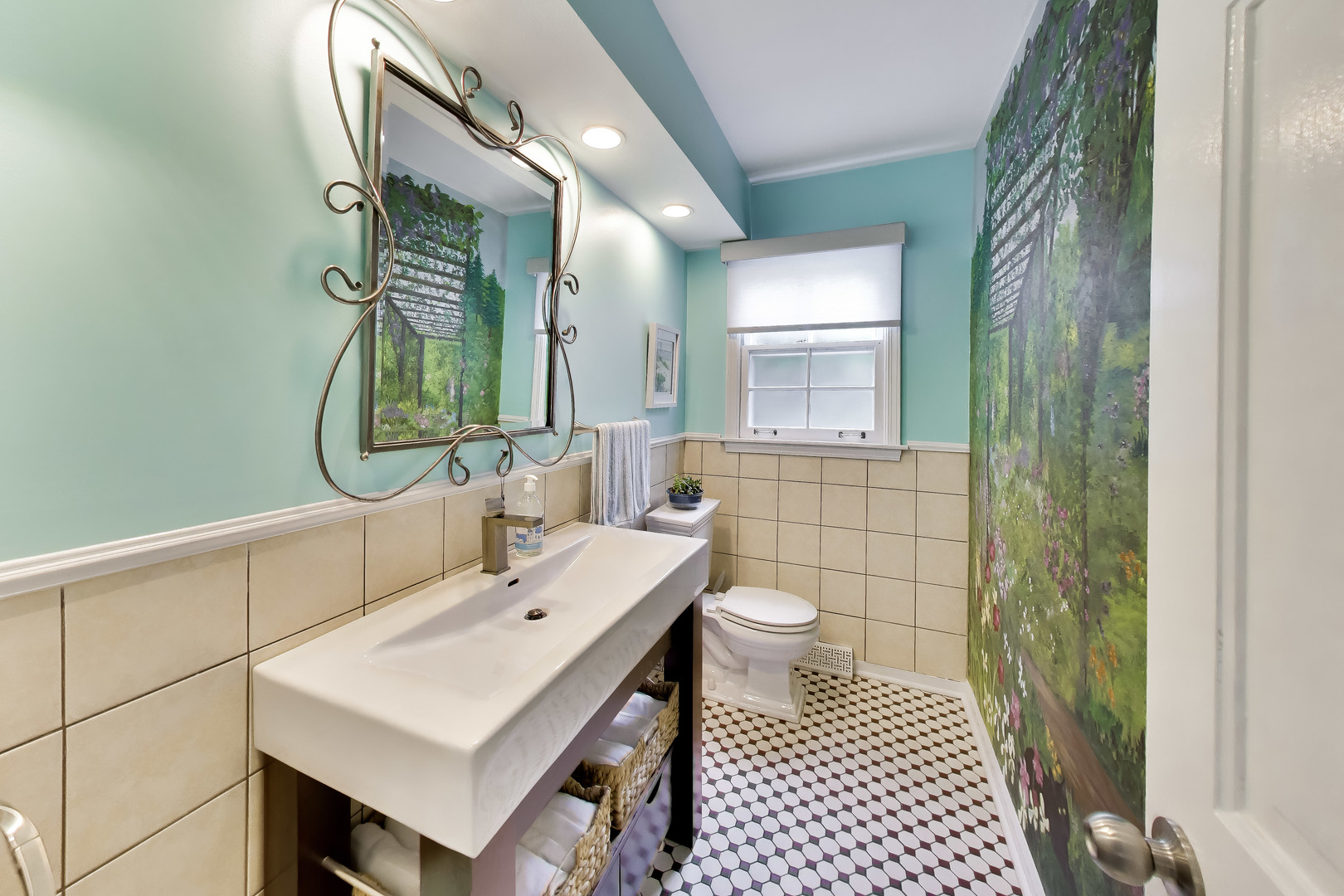 104 N Northampton Drive Property Photo 19