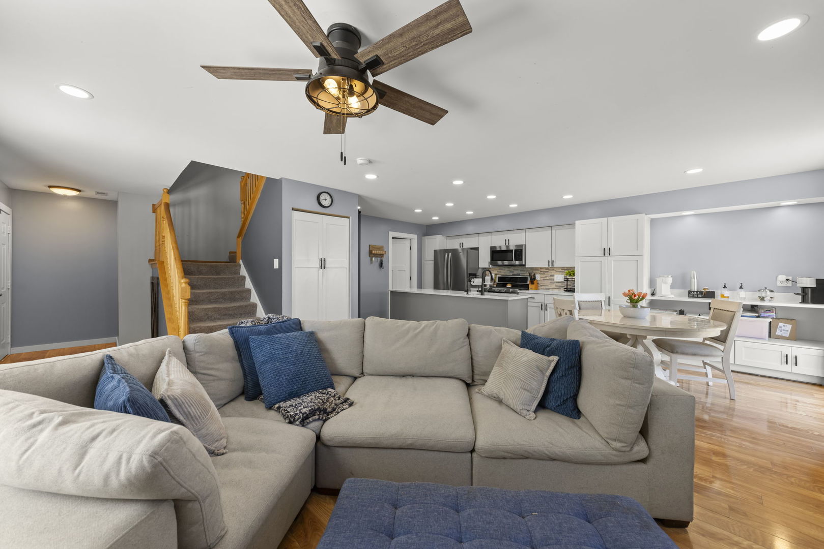 25201 Shannon Drive Property Photo 6