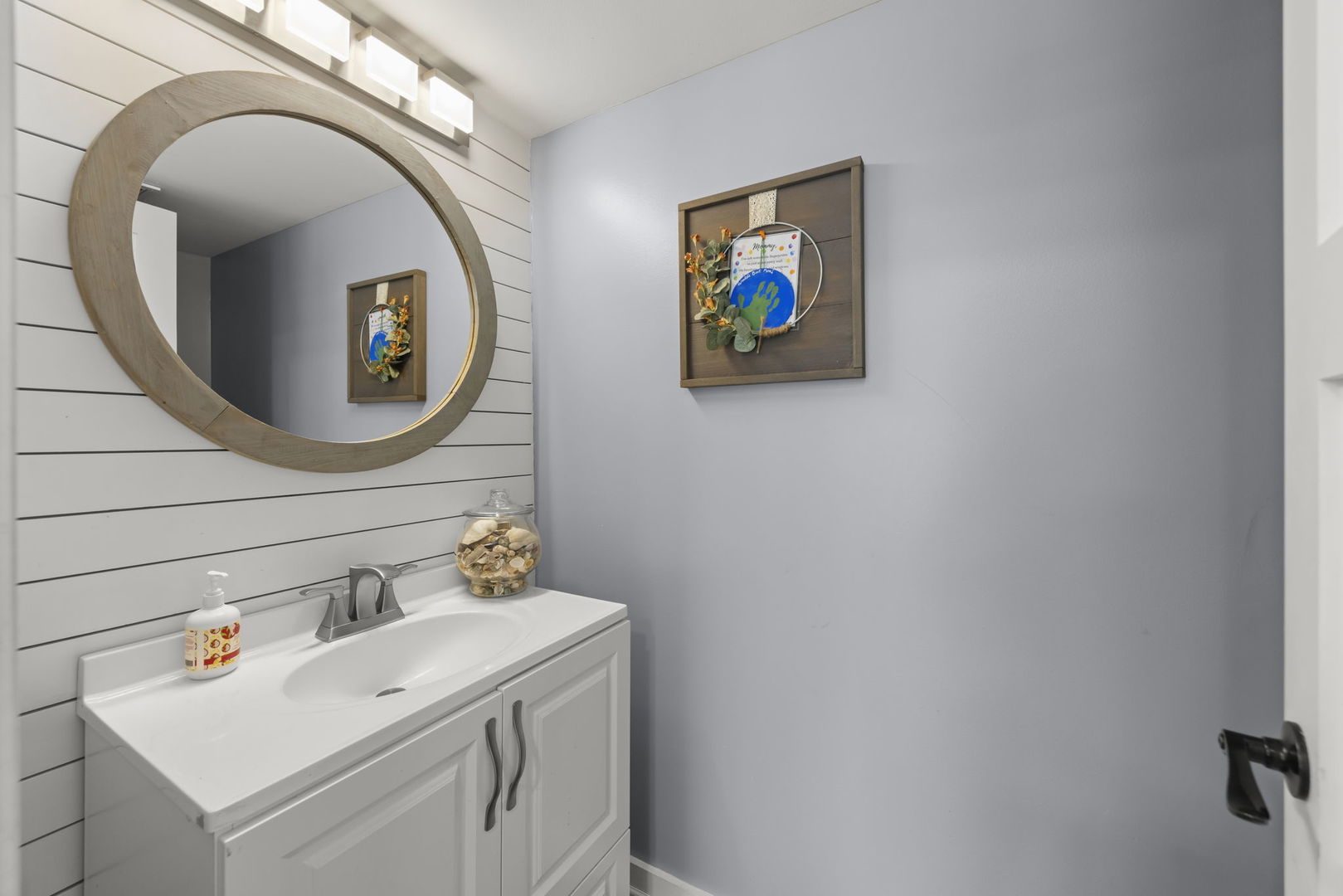 25201 Shannon Drive Property Photo 13
