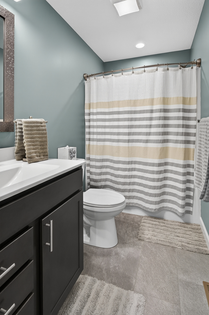 3525 Tower Court Property Photo 25