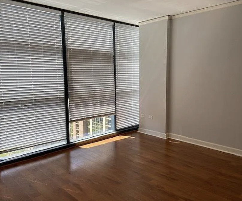 201 N Westshore Drive 1803 Property Photo 10