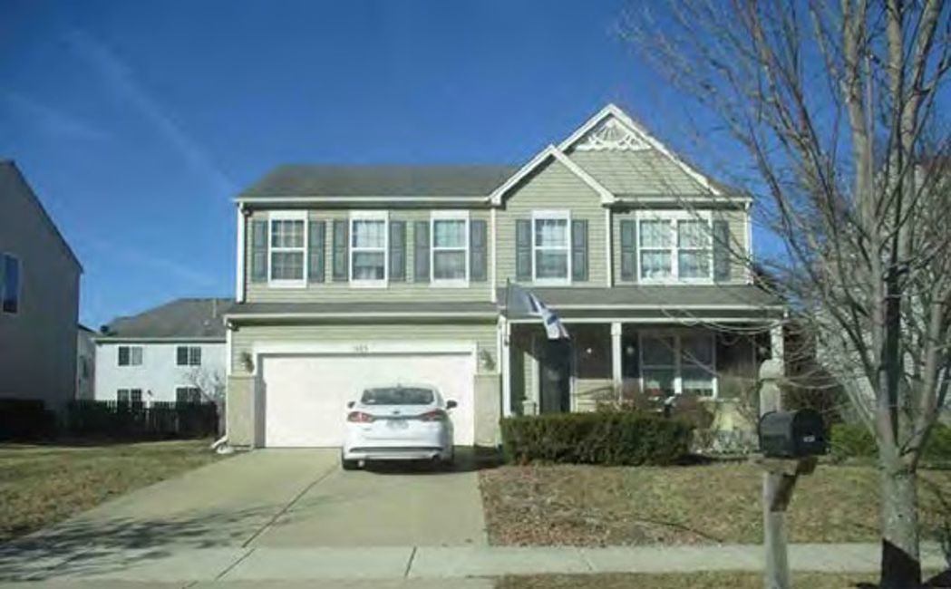 923 Neufairfield Drive Property Photo 2