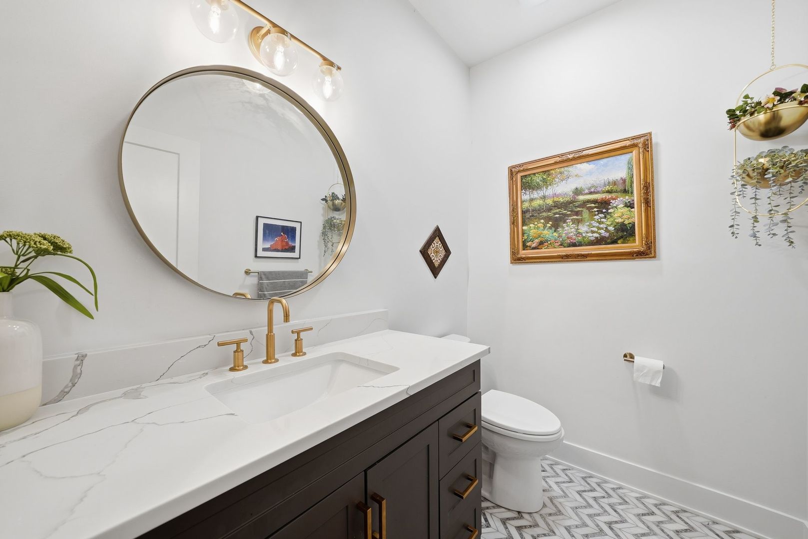 407 S West Avenue Property Photo 18