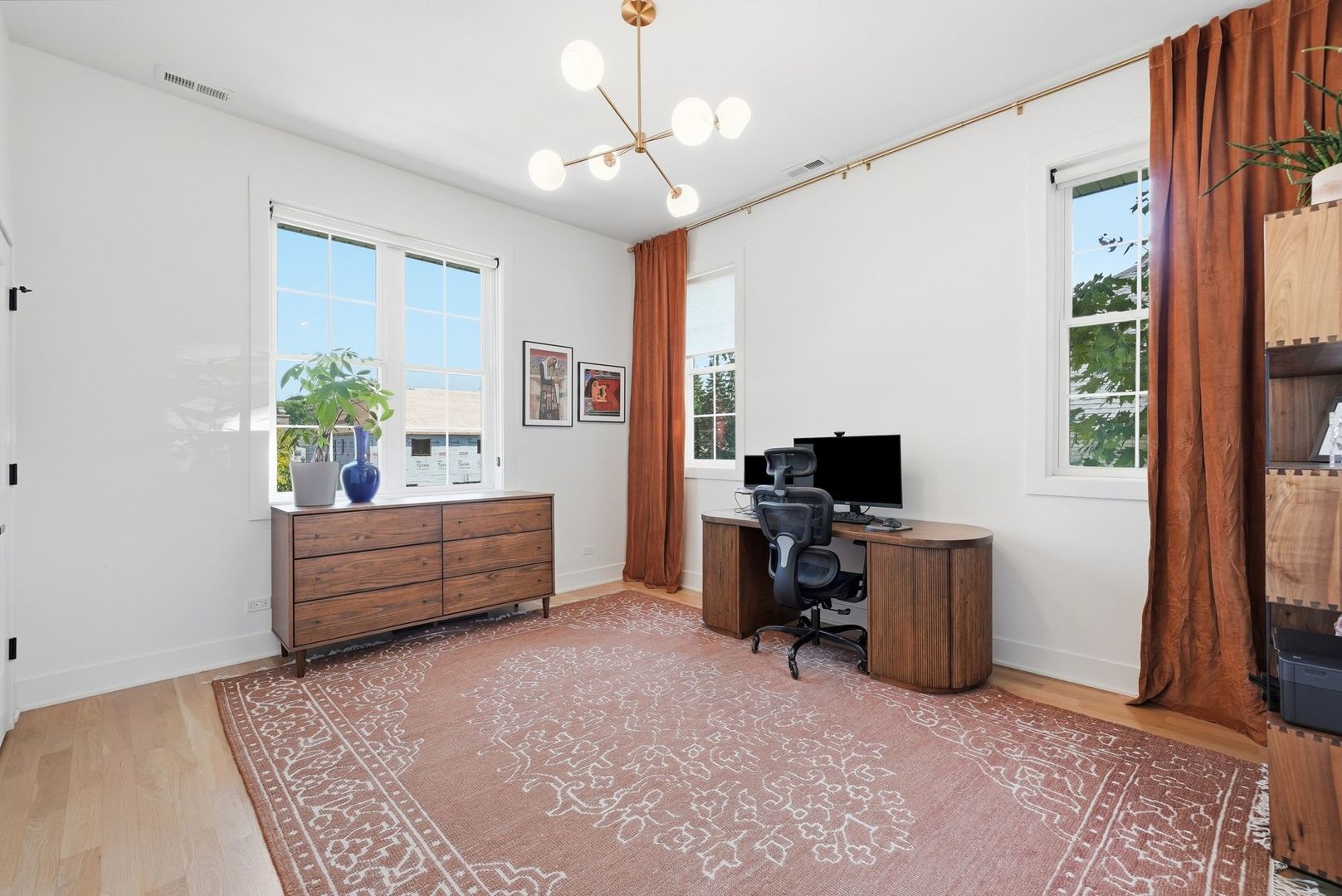 407 S West Avenue Property Photo 30