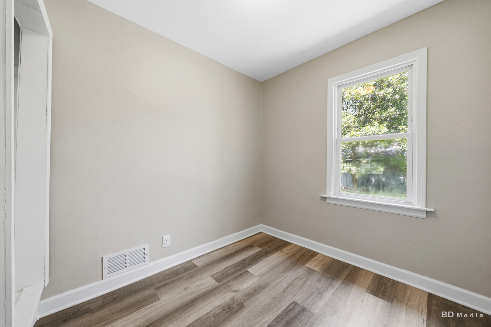 3112 Halsted Street Property Photo 6